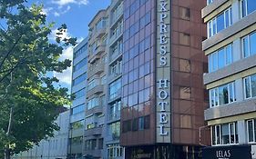 Taksim Express Hotel